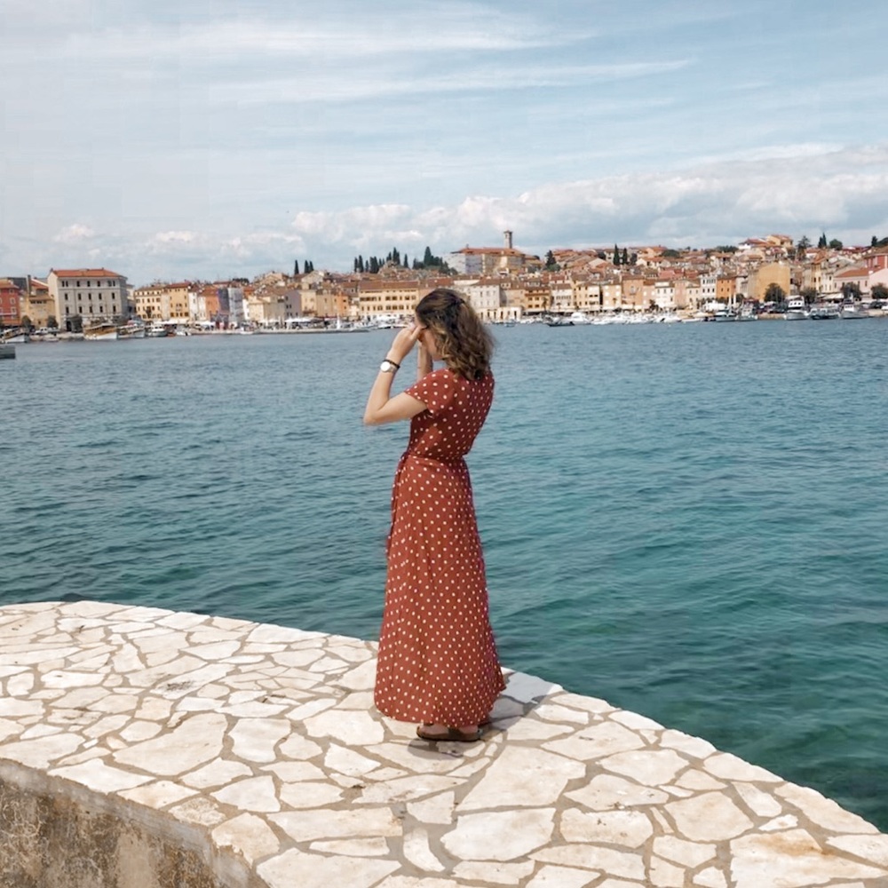 Meet your Posher, Abby